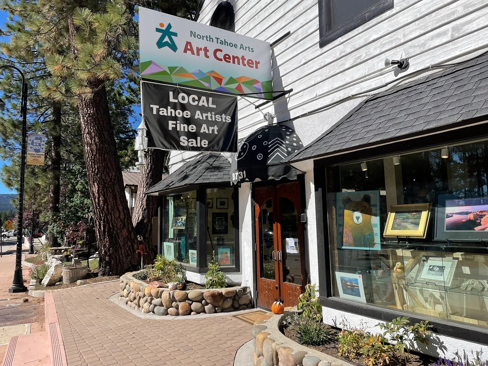 Streetside view of North Tahoe Arts Kings Beach Art Gallery