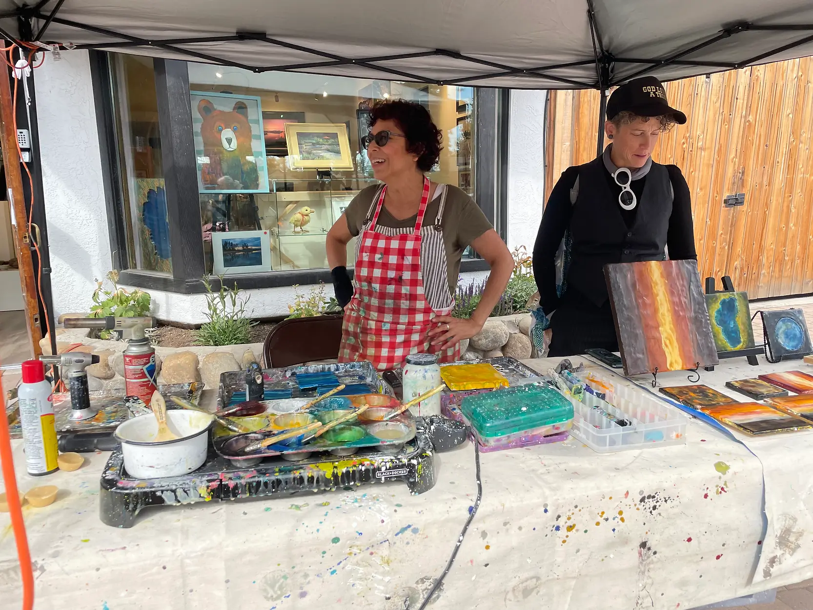 North Tahoe Arts artists doing a live art demo in Kings Beach