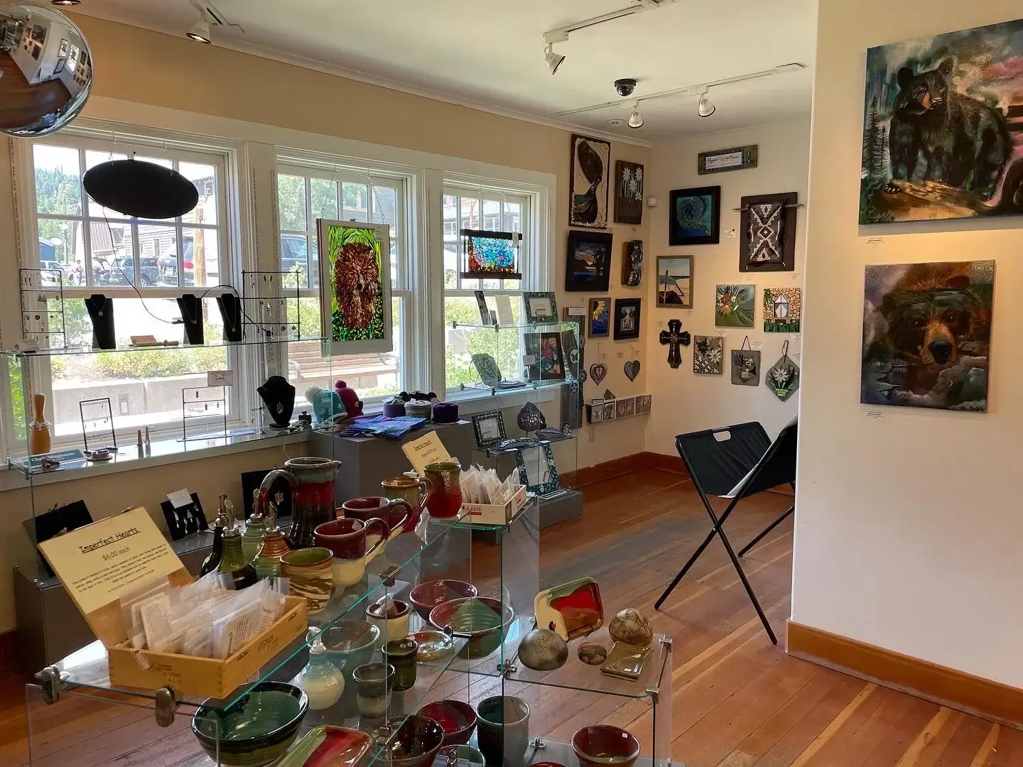 Gallery view of pottery by Karen Vetter